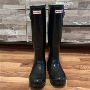 Black Hunter boots